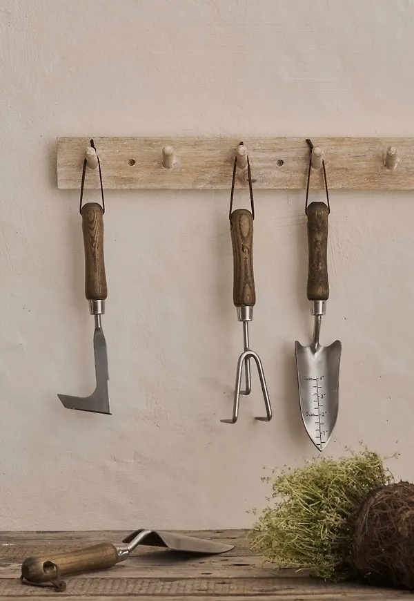 Supersnygg utemöbel 2025 från House of Flowers.