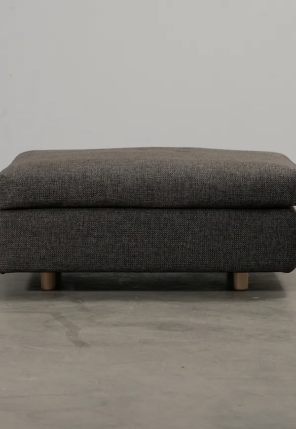 Härlig grå pall 2025 från HT Collection.