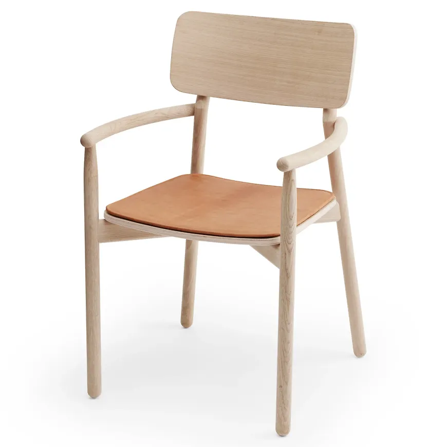 Mysig läderstol 2025 från Skagerak.