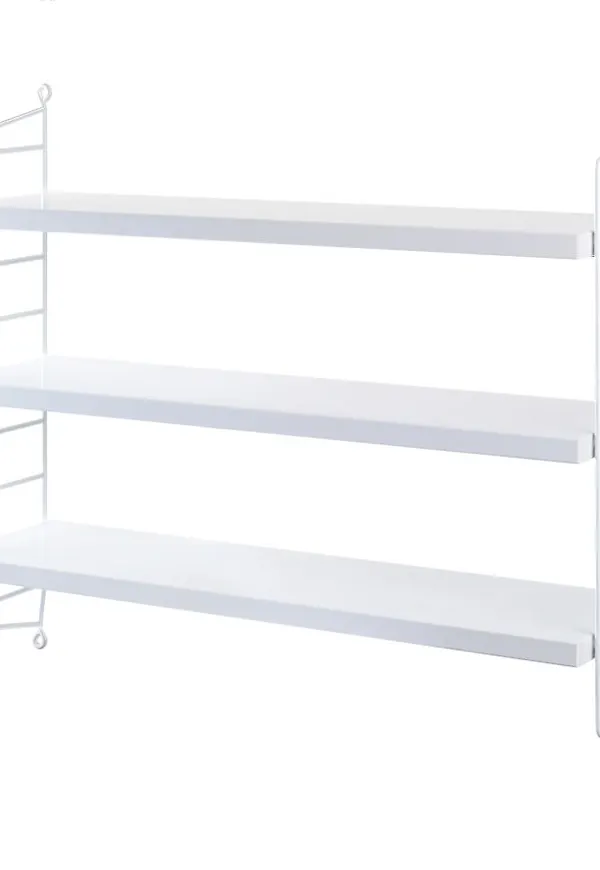 Härlig kryddhylla 2024 från String Furniture.