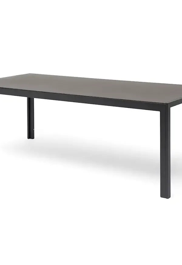 Trendig aluminiumbord 2025 från Hillerstorp.