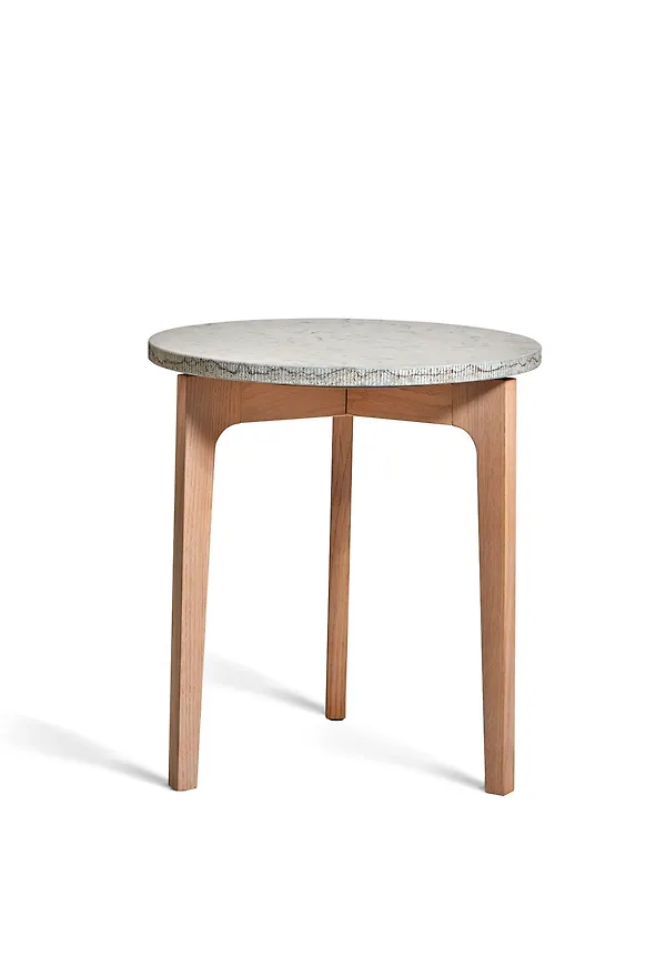 Jättefin bord som passar bra vid många olika tillfällen.