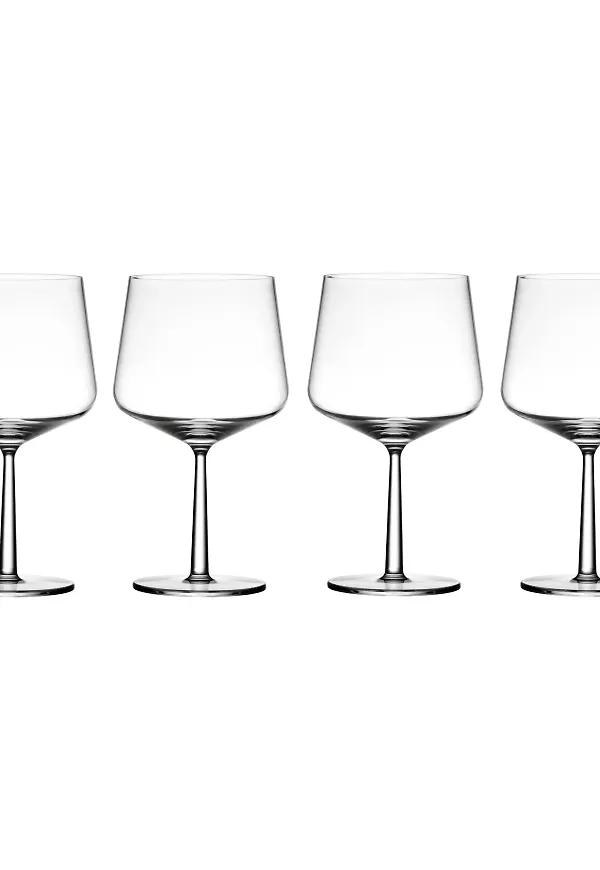 Moderiktig cocktailglas 2026 från Iittala.