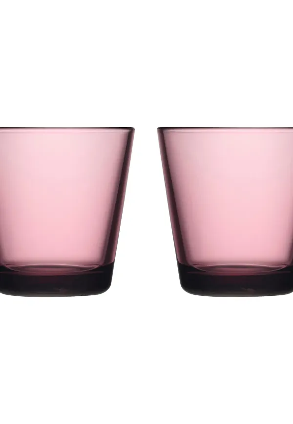 Lila Iittala-dricksglas i trendig modell.