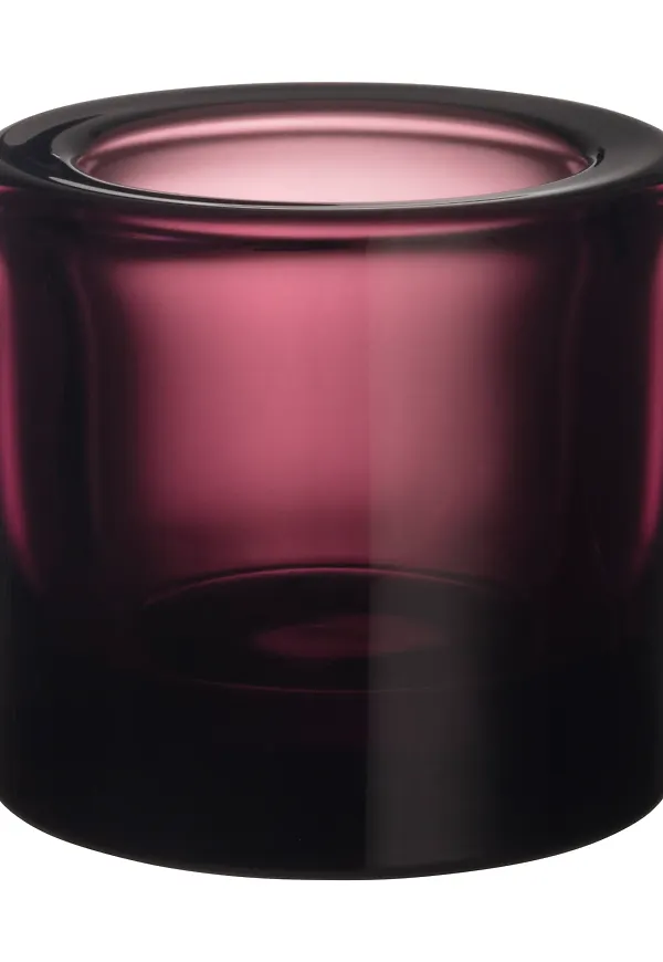 Stilren ljuslykta i lila från Iittala.