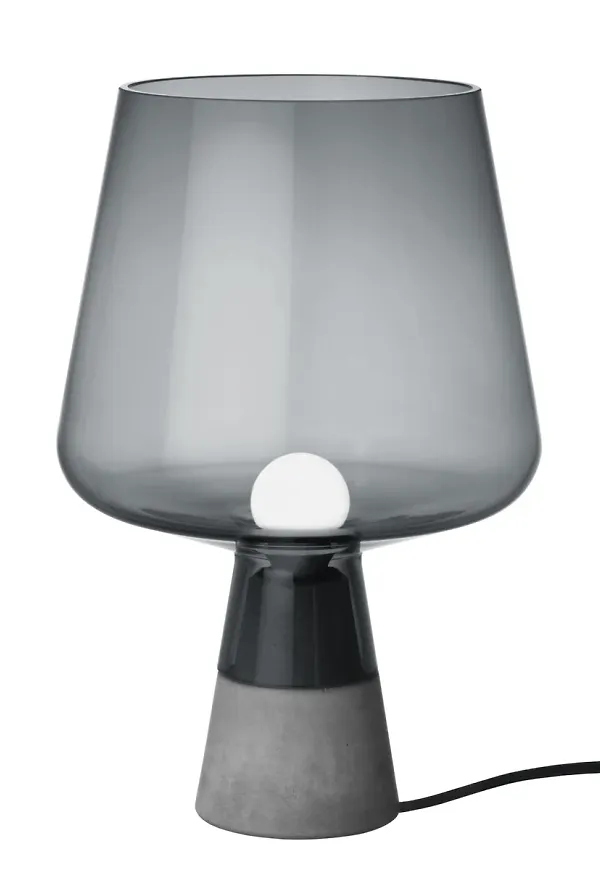 Supersnygg grå bordslampa 2025 från Iittala.