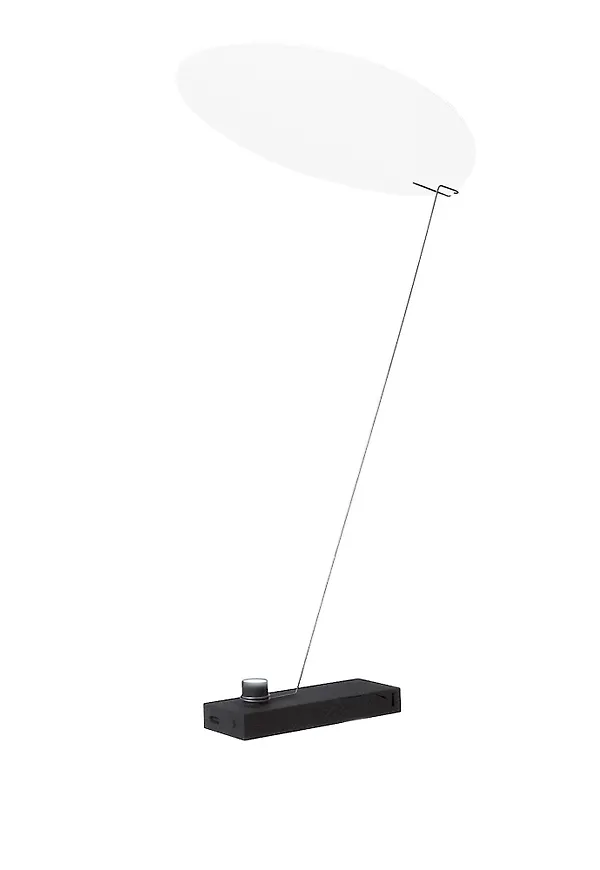 Söt bordslampa 2026 från Ingo Maurer.
