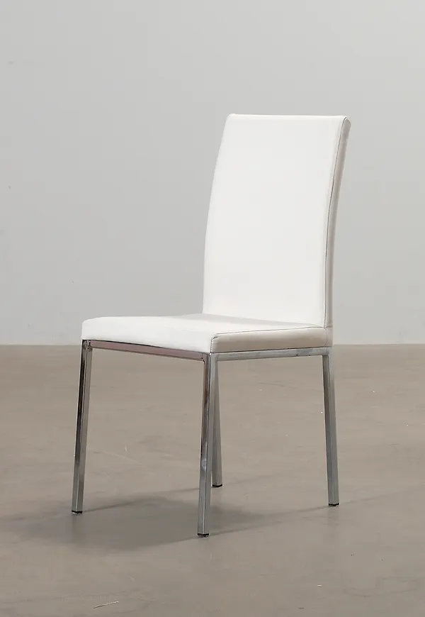 Stilriktig läderstol 2025 från Isku.