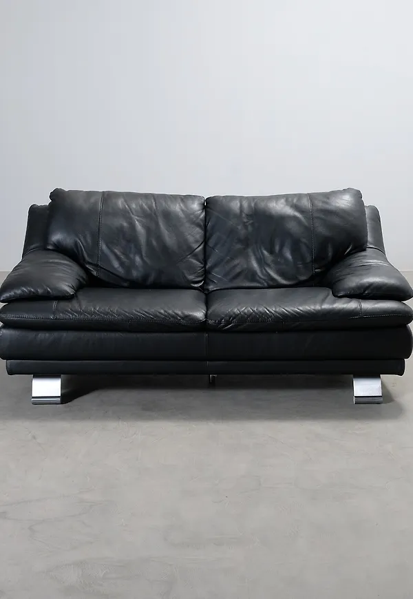 Riktigt fin skinnsoffa 2025 från Italsofa.