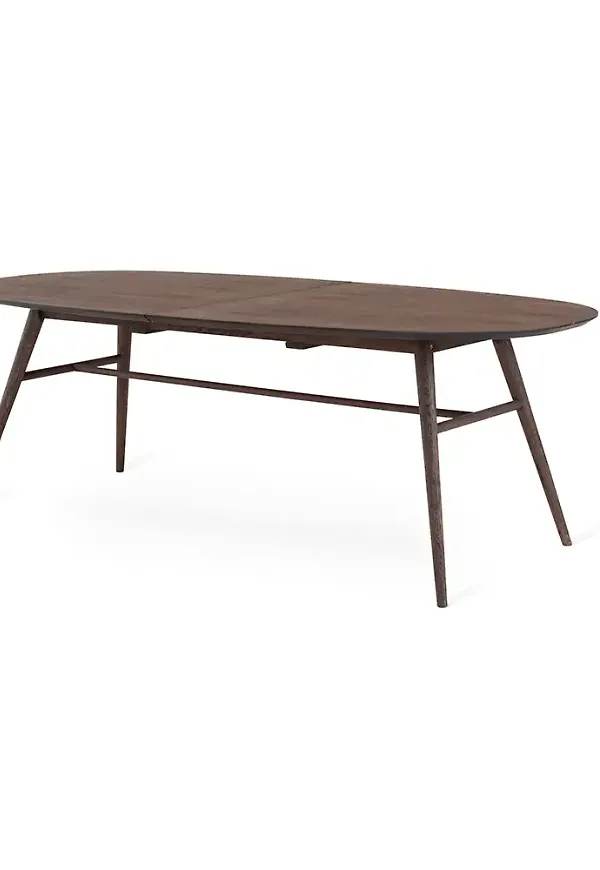 Fantastiskt fin matbord i ek 2026 från Torkelson.