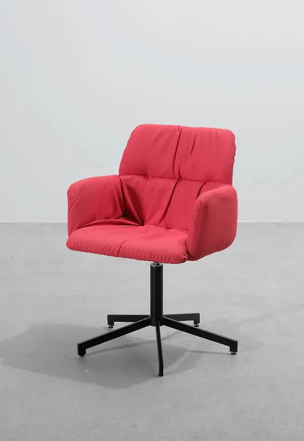 Röd Johanson Design-kontorstol i riktigt trendig modell.