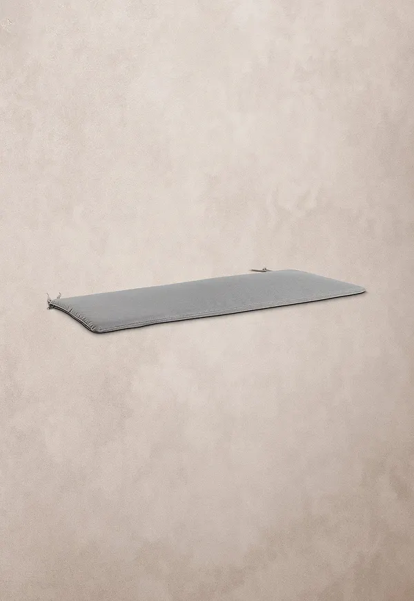 Grå Jotex-utemöbel i fantastiskt snygg modell.