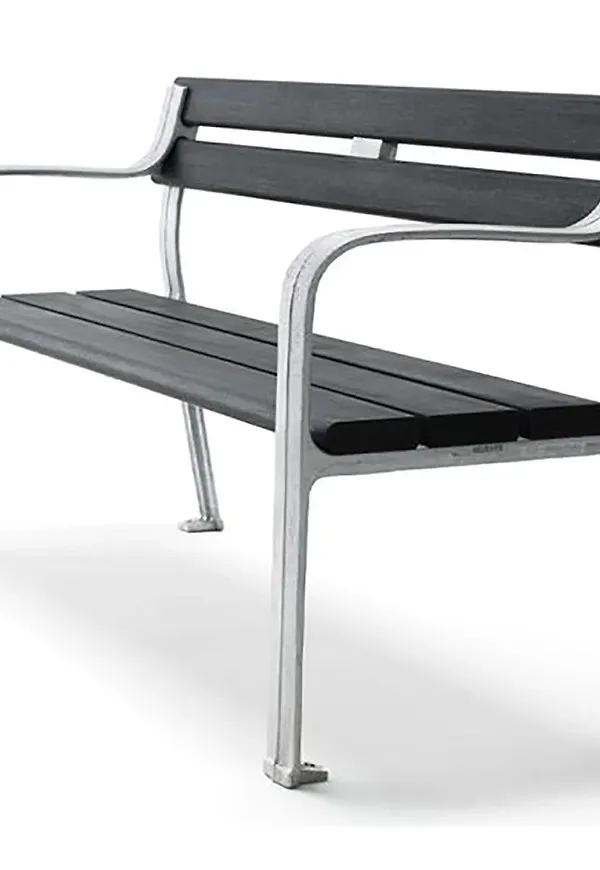 Riktigt snygg parksoffa 2025 från Byarums Bruk.