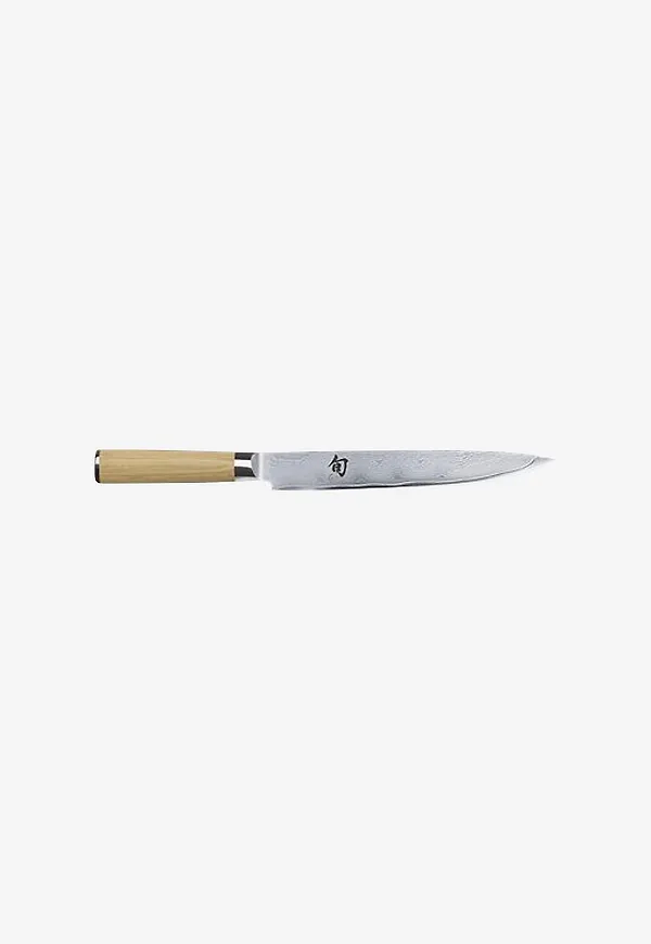 Komfortabel kockkniv 2026 från KAI.