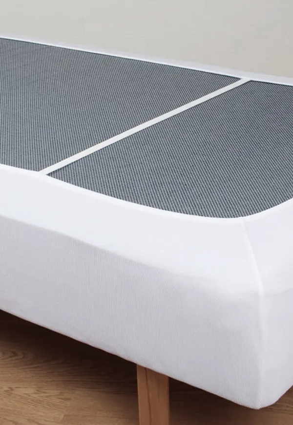 Fin Säng som passar bra vid många olika tillfällen.