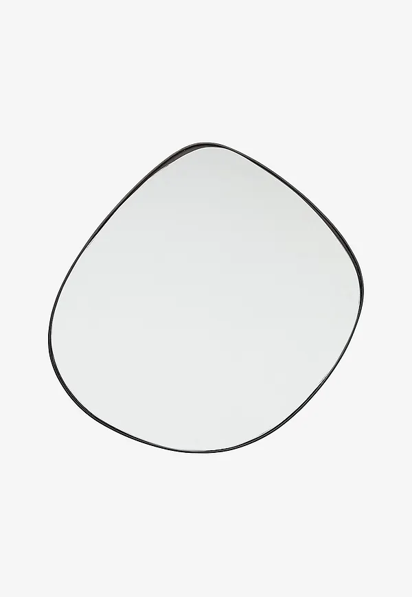 Vacker väggspegel 2026 från KARE Design.