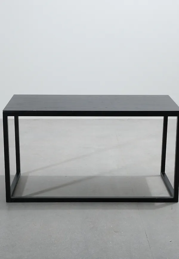 Moderiktig möbel 2024 från Karl Andersson & Söner.