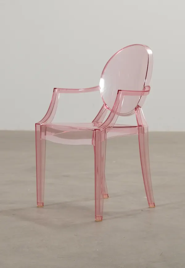 Snygg barnstol 2025 från Kartell.