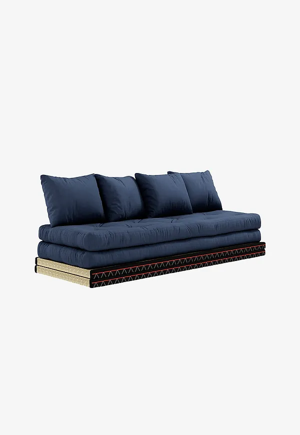 Komfortabel bäddsoffa i blått från Karup.