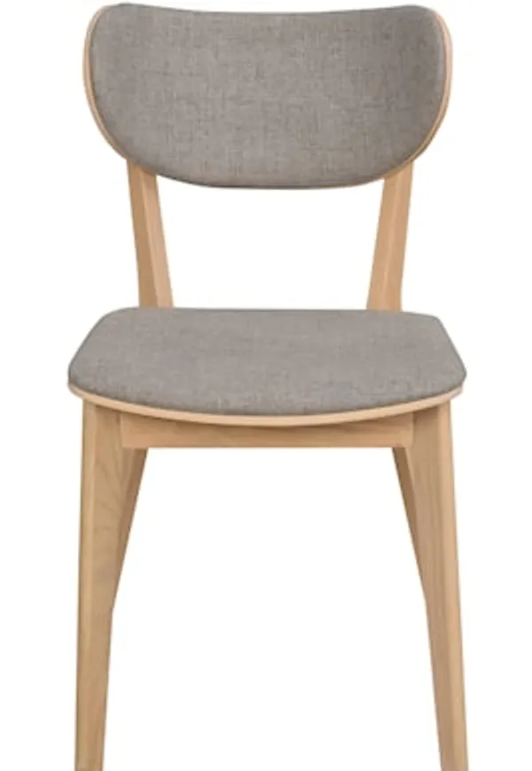 Moderiktig rowico home stol i beige färg gjord i ek.