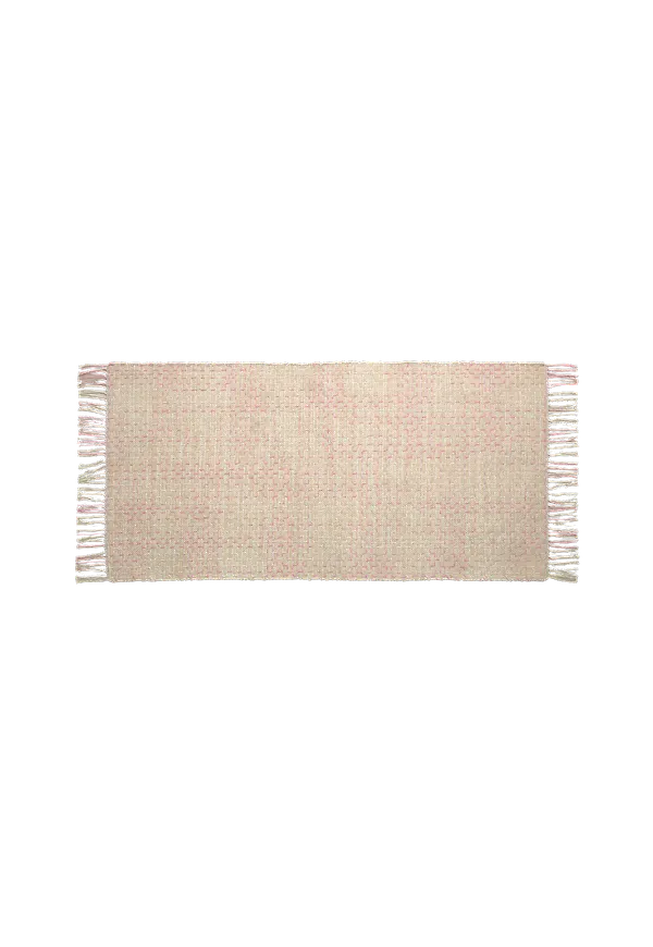 Snygg matta i ljusrosa från Kave Home.