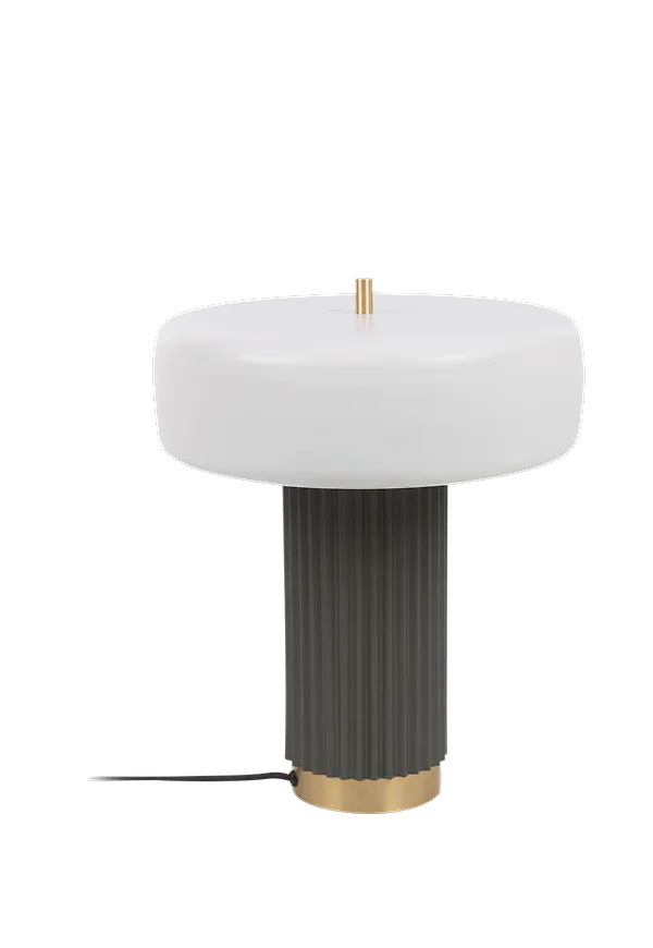 Trendig vit lampa 2025 från Kave Home.