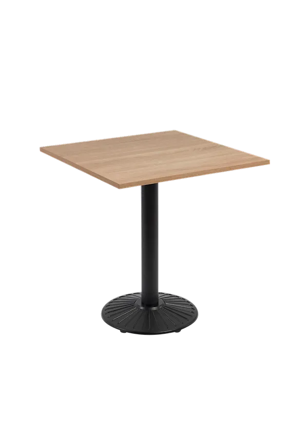 Elegant matbord 2025 från Kave Home.