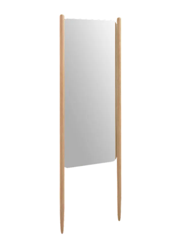 Riktigt trendig hallmöbel i ek från Kave Home.