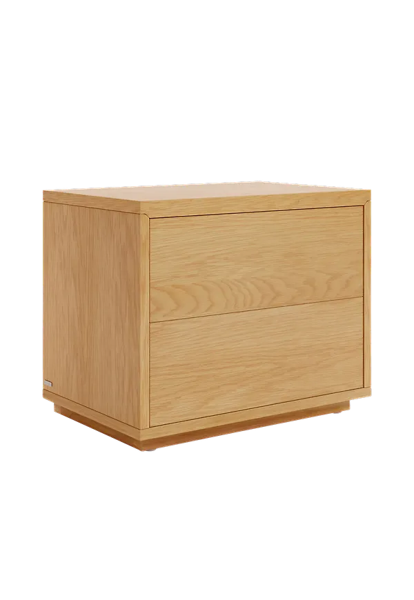 Fin bord 2025 från Kave Home.