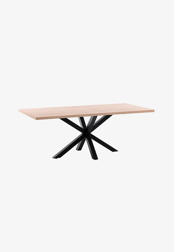 Modern bord som passar bra vid många olika tillfällen.