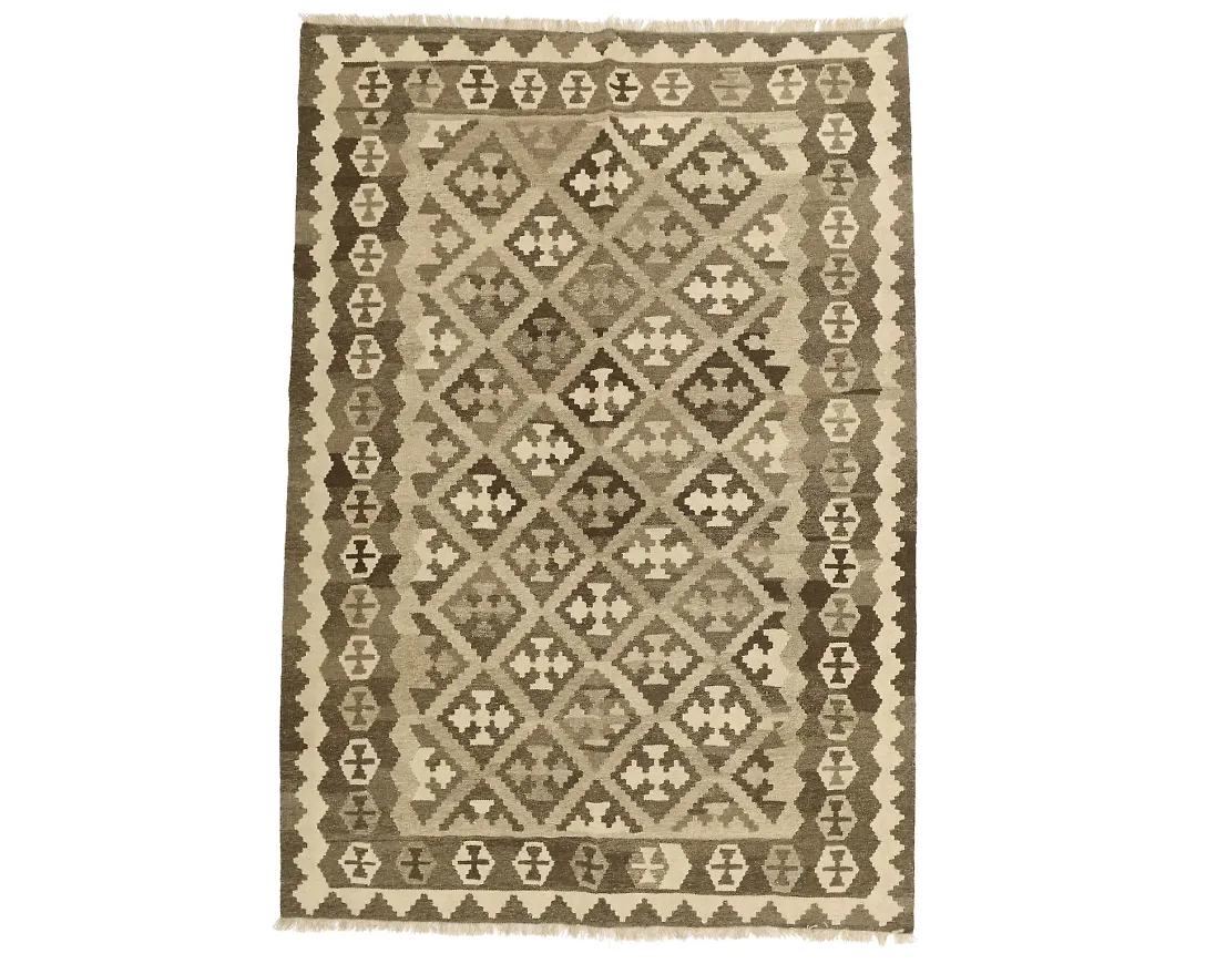 Flerfärgad ullmatta som passar perfekt till våren 2025!