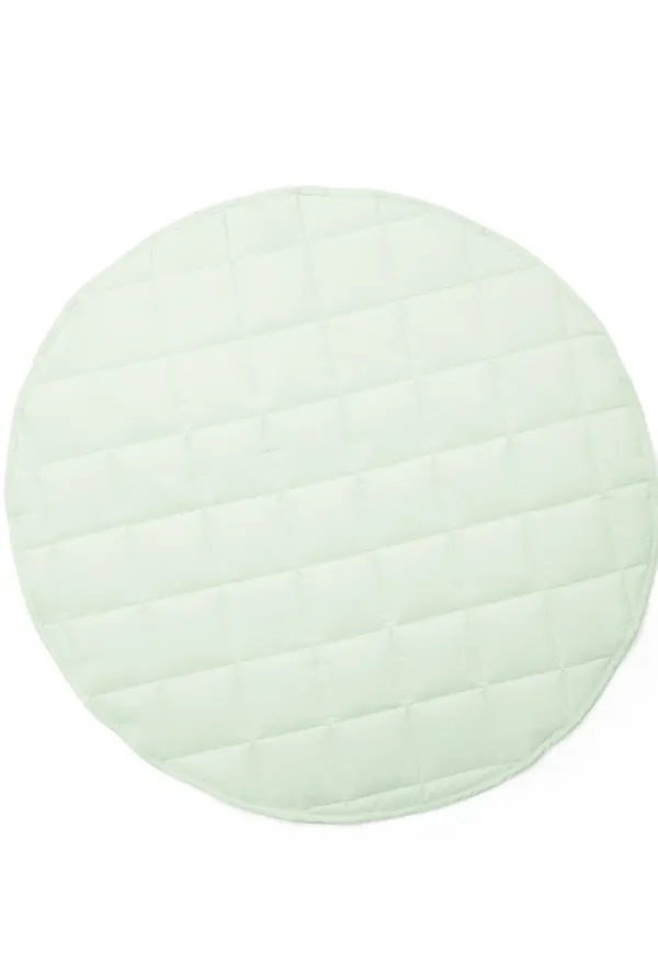 Skön lekmatta i grönt från Kid's Concept.