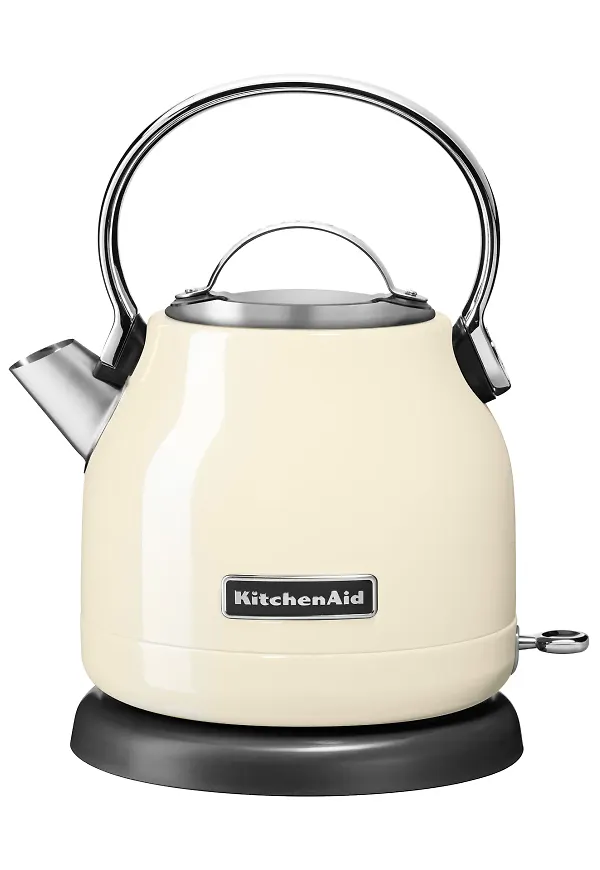 Vit KitchenAid-vattenkokare i fantastiskt fin modell.