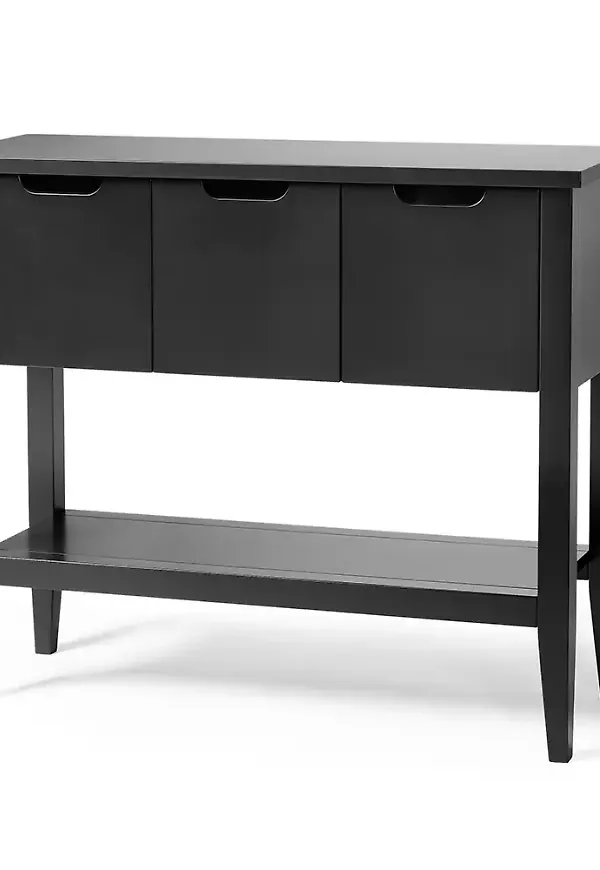 Riktigt snygg bord som passar bra vid många olika tillfällen.