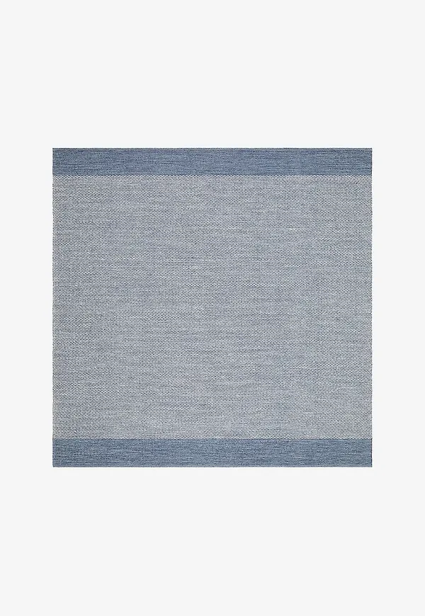 Mysig matta 2025 från KM Home.