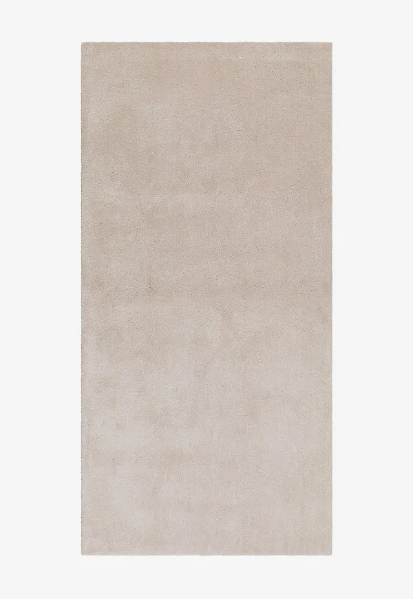 Modern ryamatta i vitt från KM Home.