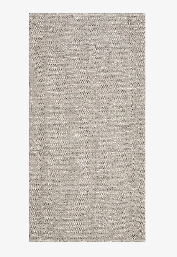 Riktigt trendig ullmatta 2025 från KM Home.