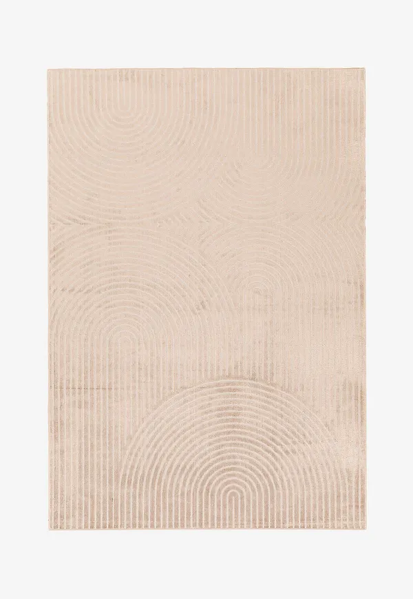 Supersnygg Matta som passar bra vid många olika tillfällen.