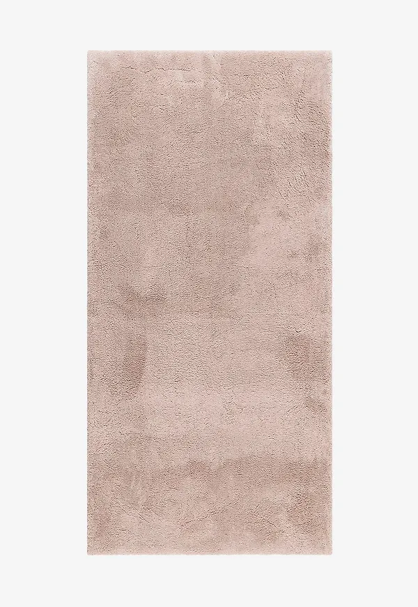 Mysig ryamatta i beiget från KM Home.