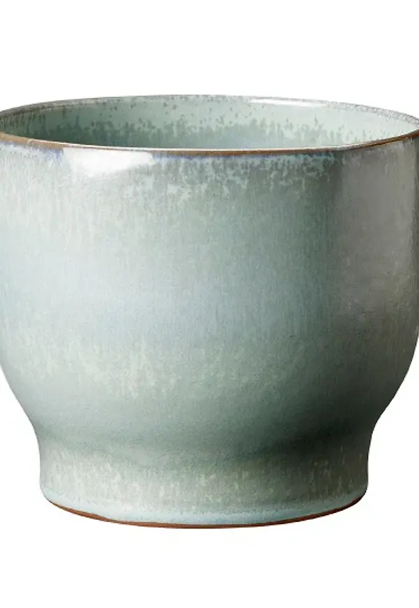 Stilriktig grön kruka 2025 från Knabstrup Keramik.