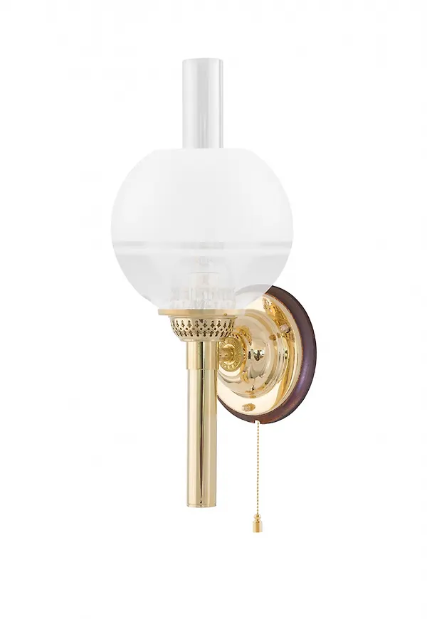 Vacker lampa 2025 från Karlskrona Lampfabrik.