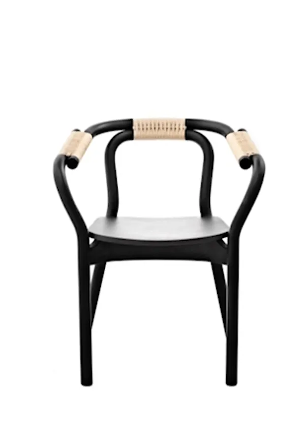 Normann Copenhagen stol som passar perfekt till sommaren 2025!