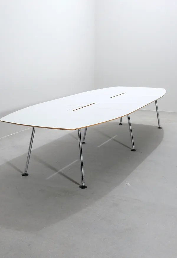 Otroligt snygg vit bord 2025 från No brand.