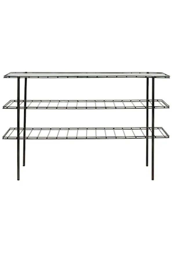 Otroligt fin sidobord i järn från House Doctor.