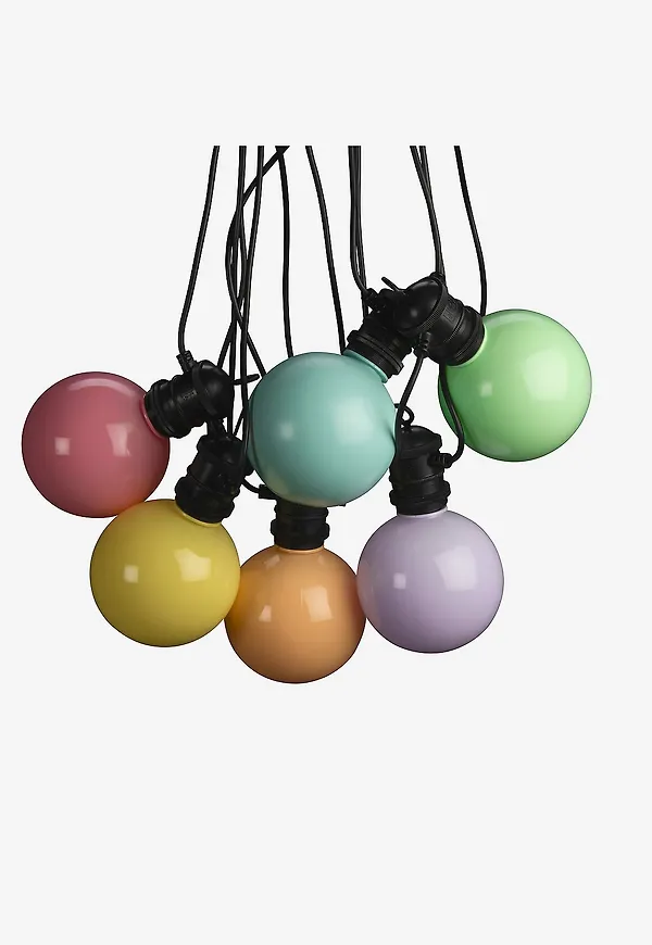 Riktigt snygg lampa i flerfärgat från Konstsmide.