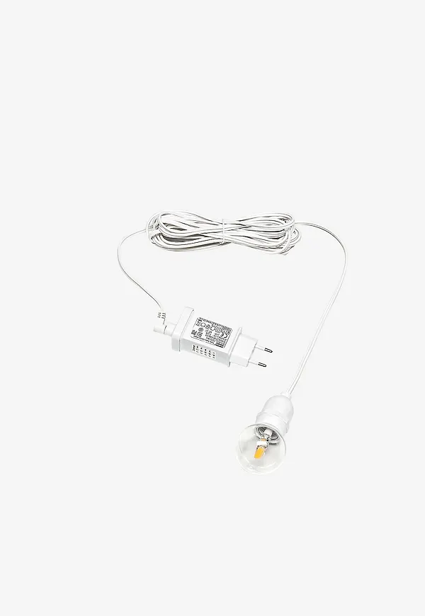 Vacker sladdställ i vitt från Konstsmide.