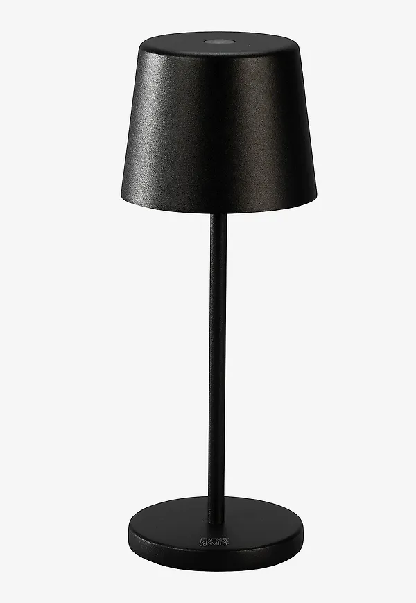 Snygg bordslampa 2025 från Konstsmide.