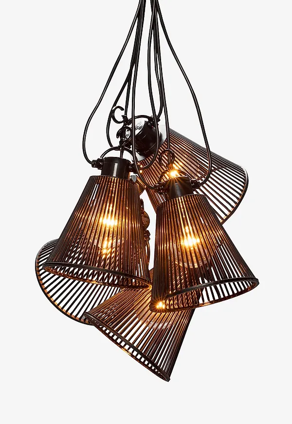 Supersnygg lampskärm i svart från Konstsmide.