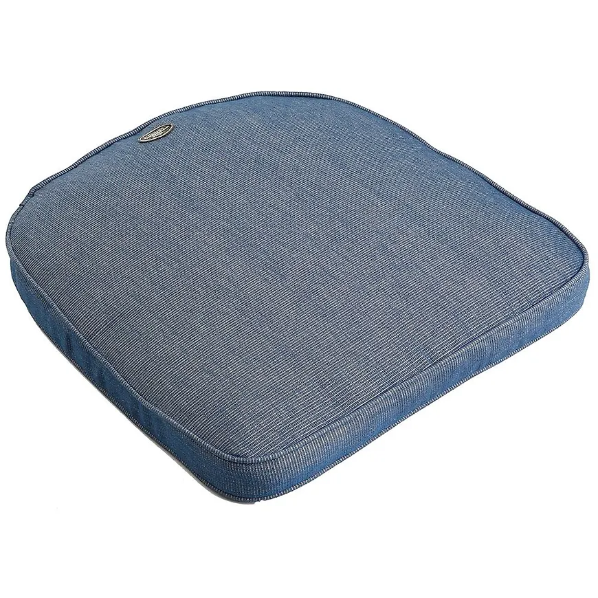 Trendig fåtölj i blått från Fritab.