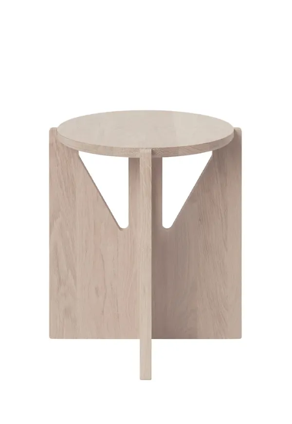 Beige Kristina Dam Studio-pall i trendig modell.